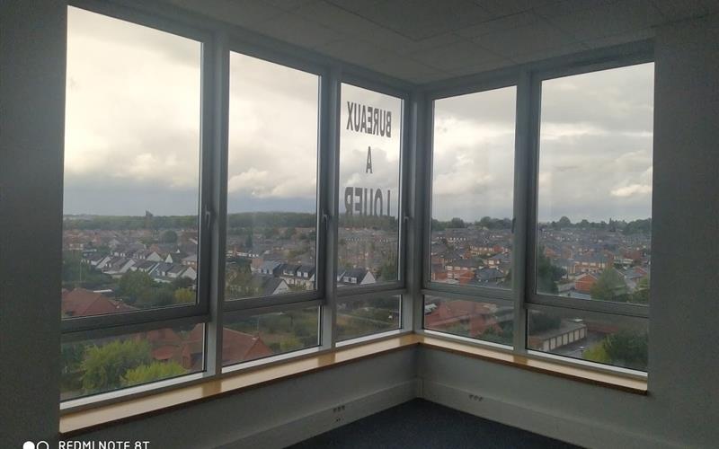 Office building for rent in Douchy-Les-Mines - View