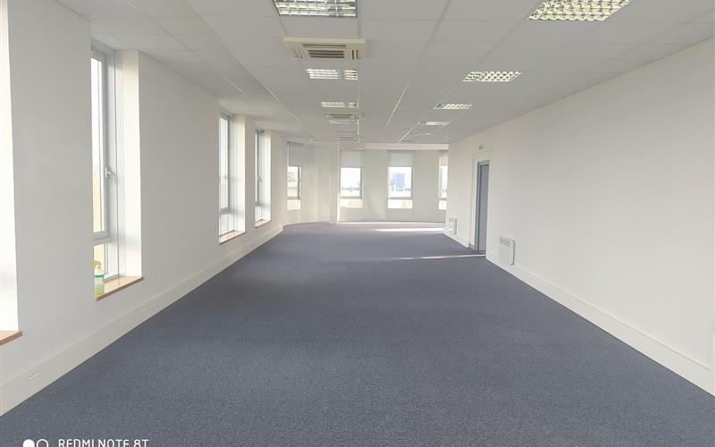 Office building for rent in Douchy-Les-Mines - Office space 4